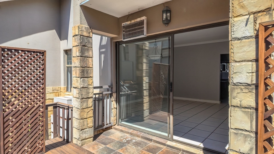 3 Bedroom Property for Sale in Woodland Hills Free State